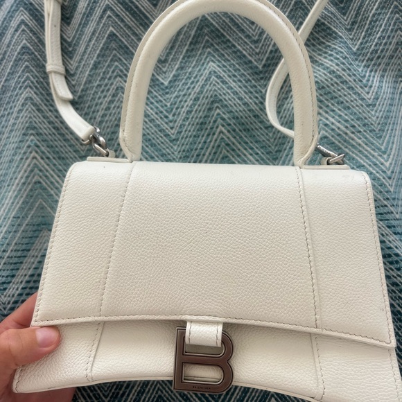 Balenciaga hourglass bag in white - Picture 4 of 5